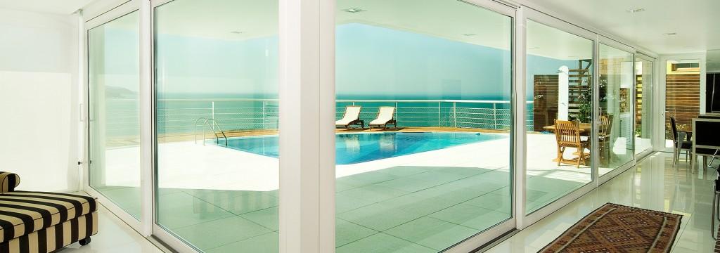 5 VANTAGENS DE  ESCOLHER OS PERFIS DE PVC PARA SUAS PORTAS E JANELAS